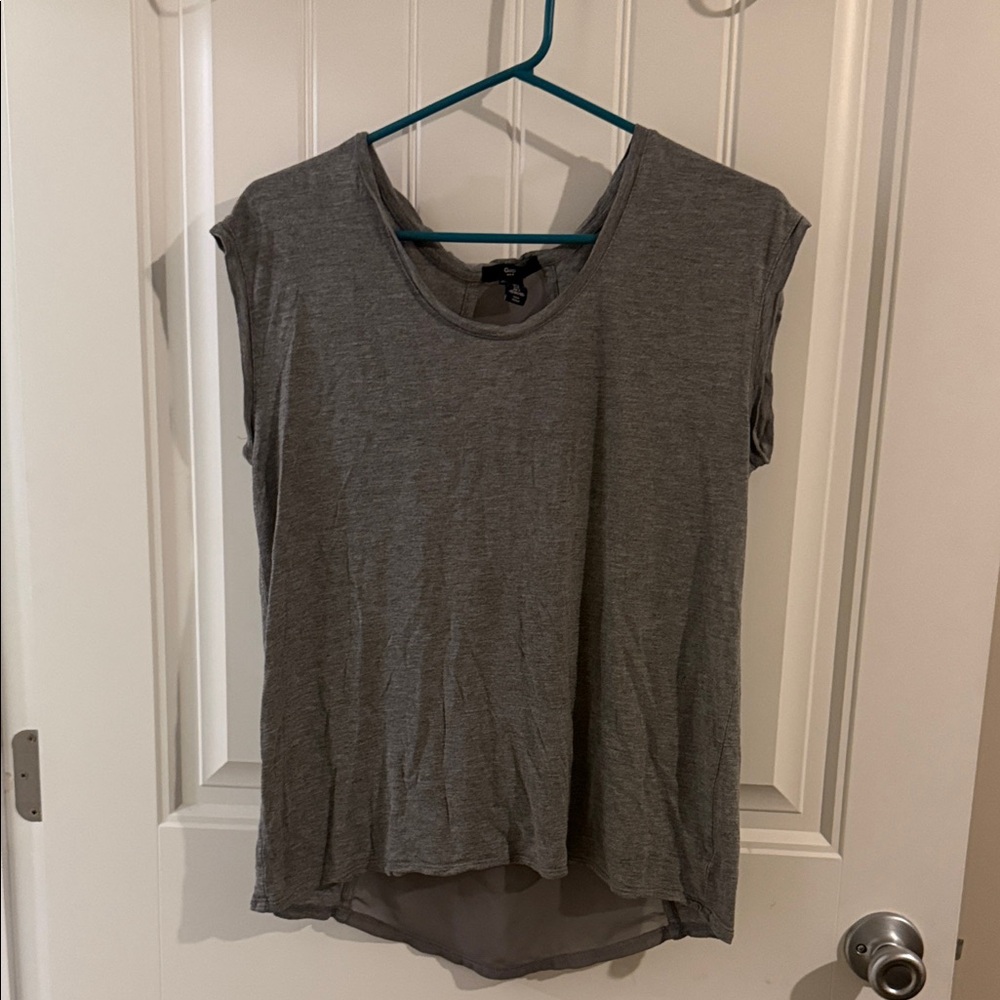 GAP Heather Gray Short Sleeve Tee